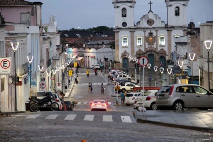 Prefeito de Penedo discute com empresários abertura gradual do comércio