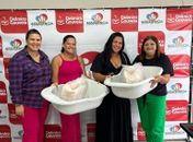 Mais 40 gestantes delmirenses recebem kit enxoval completo