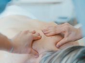 Combate ao estresse: Descubra 4 benefícios da massagem relaxante
