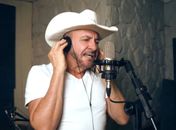 Alagoano Geraldo Cardoso homenageia Agnaldo Timóteo com videoclipe de música inédita do próprio saudoso cantor