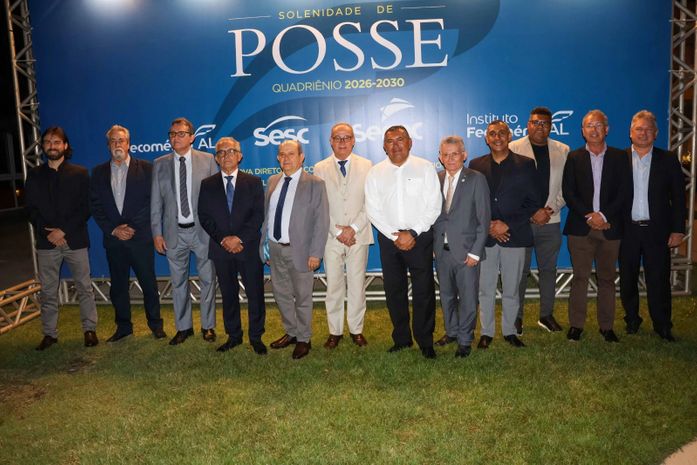 Autoridades prestigiam cerimônia de posse da nova gestão da Fecomércio AL