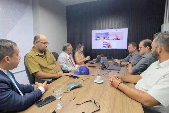 Prefeitura cobra soluções da Conasa para reduzir transtornos e finalizar as obras de saneamento em Palmeira dos Índios