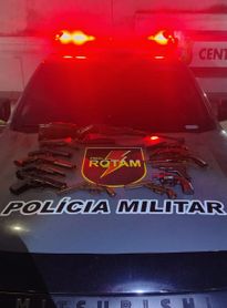 Diversas pistolas e um rifle são apreendidos em apartamento no Farol, em Maceió