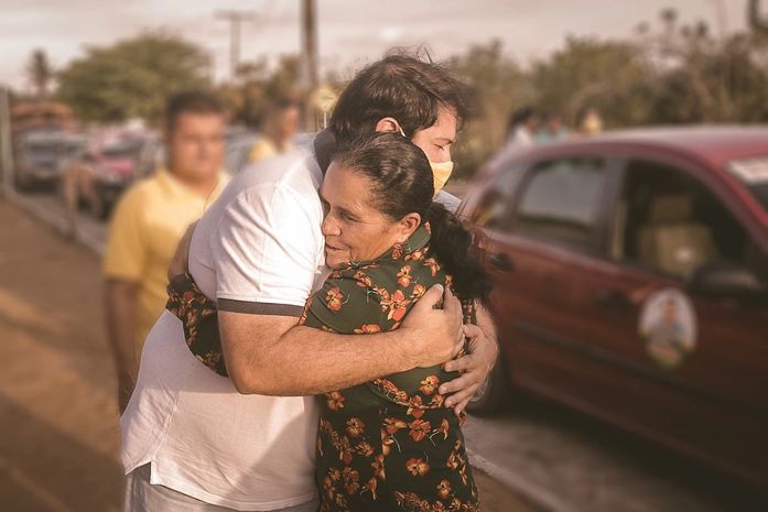 David Barros emociona Girau com sua caravana do 15