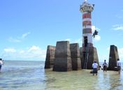 Capitania dos Portos de Alagoas realiza manutenção preventiva do Farol Ponta Verde