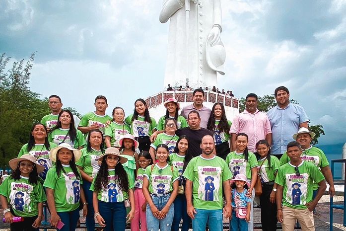 Vice-prefeito de Monteirópolis participa de romaria da amizade