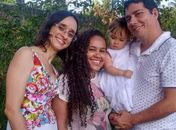 Shirley (mãe), Jéssica, Sâmara Laís e Cezar (pai)