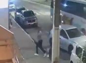 PC divulga vídeo que mostra homem baleado entrando em hotel de luxo na Pajuçara para pedir socorro