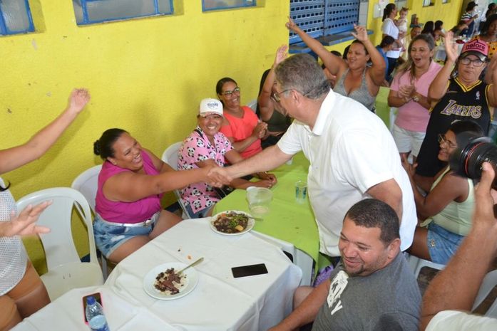 Dia do Gari é comemorado com festa e show de prêmios em São Miguel dos Campos