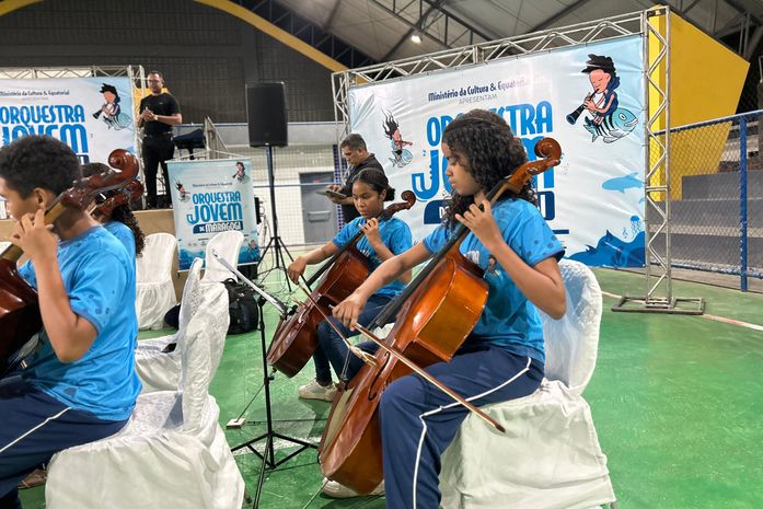 

Projeto social patrocinado pela Equatorial Alagoas tem transformado a vida de crianças e adolescentes de Maragogi por meio da música 

