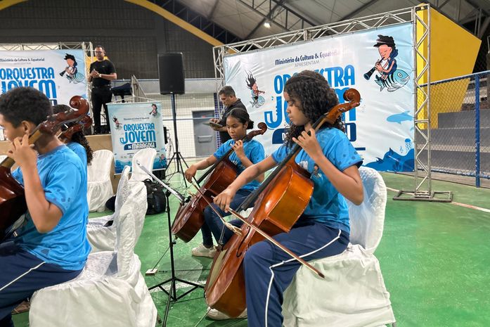 Projeto social patrocinado pela Equatorial Alagoas tem transformado a vida de crianças e adolescentes de Maragogi por meio da música