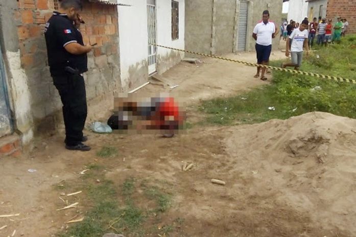 Adolescente é assassinado com tiro na cabeça em Delmiro Gouveia