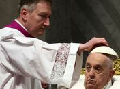 Com aparência saudável, papa Francisco inicia programação agitada para Páscoa