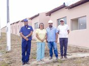 Prefeita Tia Júlia faz visita a obras no Conjunto Antônio Ribeiro