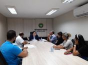 Moradores apresentam à Defensoria Pública relatório técnico que aponta existência de danos estruturais nos Flexais