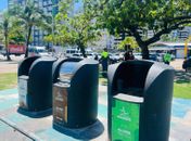 Vândalos causam danos às lixeiras subterrâneas da orla da Pajuçara