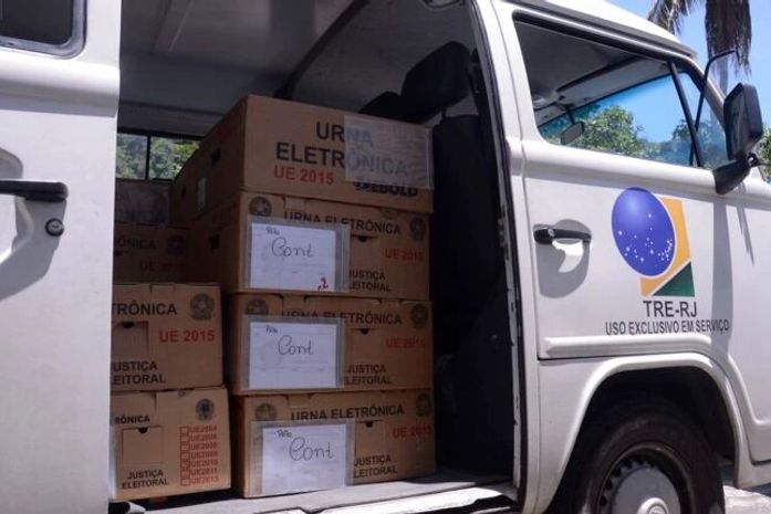 Cientista em segurança eleitoral rebate falas de Bolsonaro em live