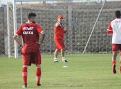 Menos de 24 horas depois de vitória, CRB volta a treinar pensando no Juventude