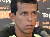 Didira desmente boatos sobre suposta saída do alvinegro e garante: “Sou do ASA”
