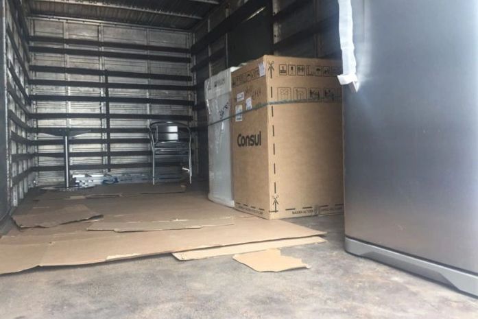 Eletrodomésticos comprados com cartão da vítima e apreendidos na casa do acusado