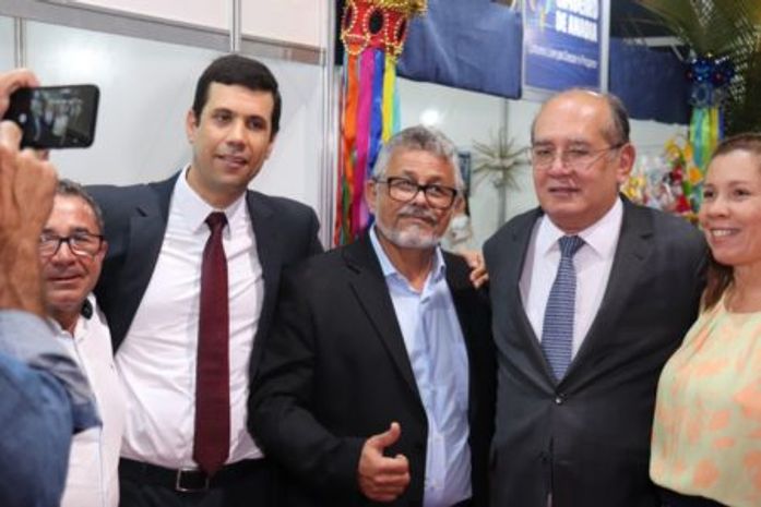 Ministro Gilmar Mendes prestigia Expo Cidades e Gestores