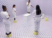 Alagoana Rafa Jaqueira desmaia e é retirada do “Quarto Branco” do BBB26; ela leva R$ 50 mil