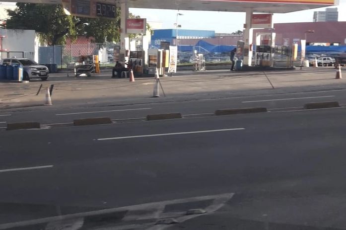 IMA interdita posto de combustíveis que estava com reavaliação ambiental vencida em Maceió