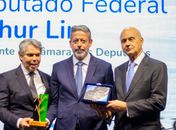 Arthur Lira é homenageado nos 80 anos do Sindaçúcar e destaca atuação de entidade no desenvolvimento de AL e do Nordeste