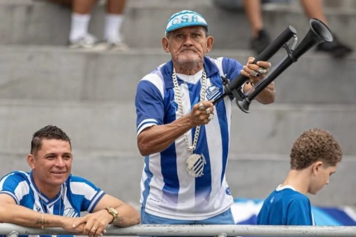 Quem era 'Carlinhos do Remédio', idoso assassinado a tiros próximo ao Mercado da Produção