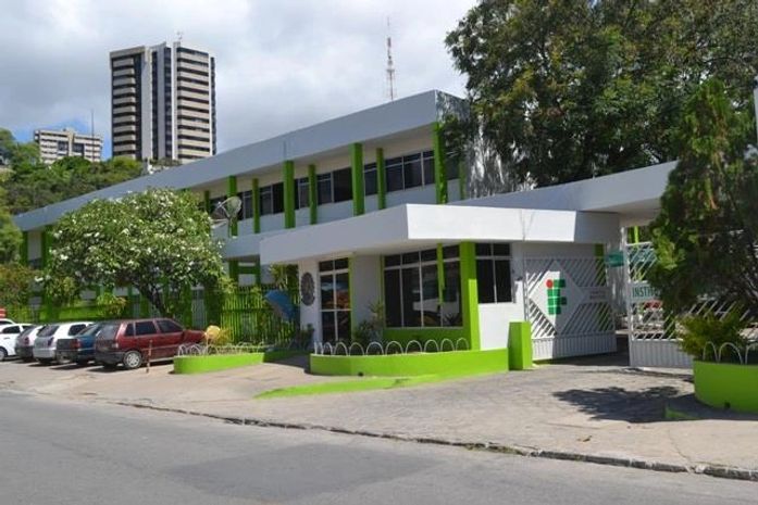 Ifal abre seleção para professor substituto em Maceió e Palmeira dos Índios