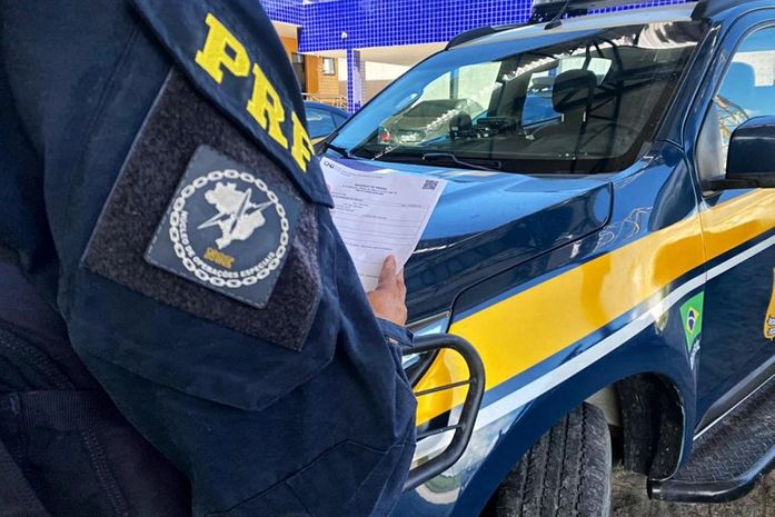 PRF prende dois foragidos das justiça no Sertão de Alagoas