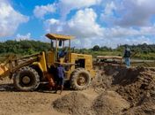 Prefeitura de Rio Largo combate crime ambiental e interdita draga atuando de forma ilegal