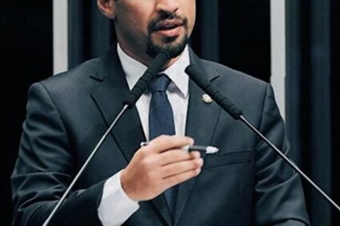 Senador Rodrigo Cunha