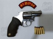 Idoso é preso por porte ilegal de arma no Farol