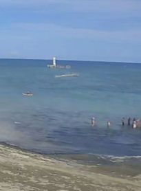 Homem é preso após agredir criança depois de banhistas acionarem botão do pânico na orla de Maceió