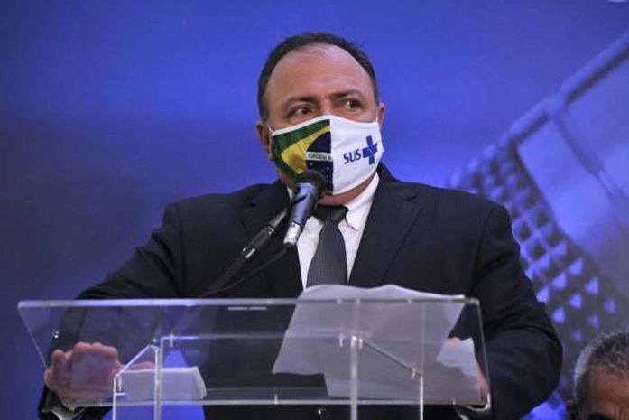 Pazuello abre possibilidade de vacinação ainda em dezembro