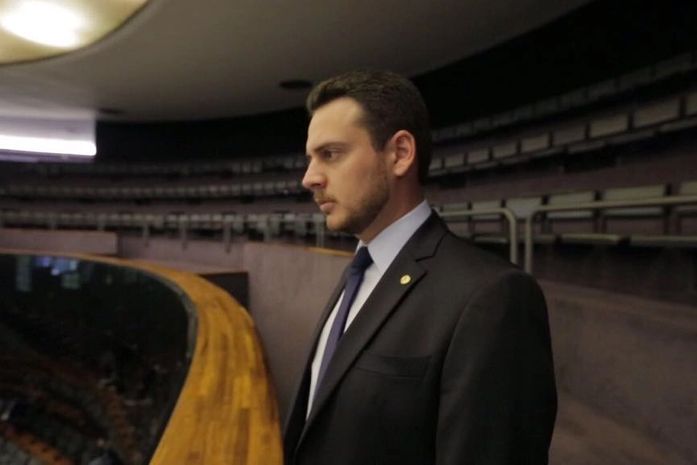 Deputado alagoano propõe obrigatoriedade de noções de primeiros socorros aos profissionais da área da educação