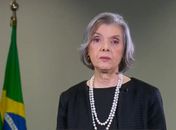 Cármen Lúcia vota pela responsabilização das redes por postagem ilegal; placar é de 8 a 2
