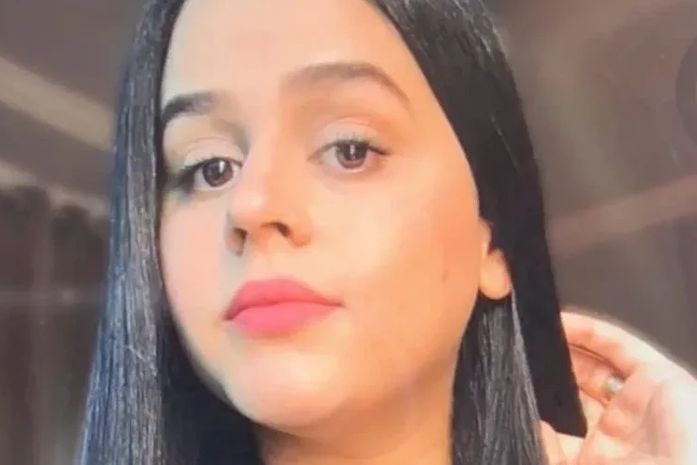 Mônica Cristina Gomes Cavalcante Alves