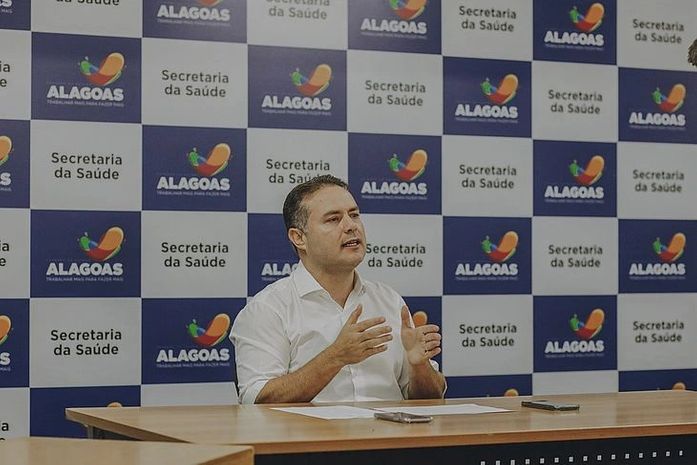 Ouço, nos bastidores, que Renan vai extinguir o desconto dos 14% previdenciários de aposentad@s. Tomara, Renan. Tomara!