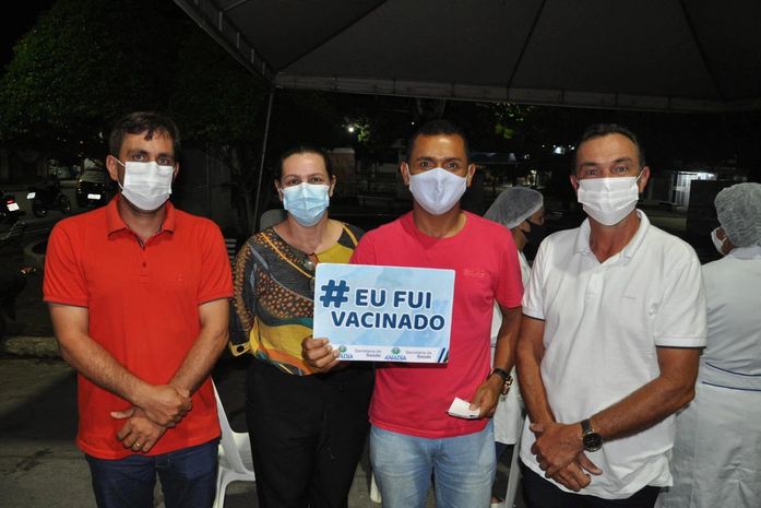 Saúde de Anadia vacina 100% dos motoristas do transporte complementar com 1ª dose da vacina contra a Covid-19