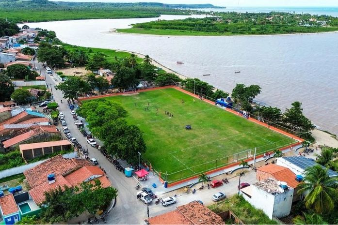 Festa e futebol marcam a reinauguração do estádio municipal de Porto de Pedras