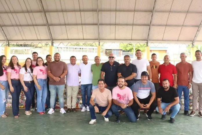 Distribuição de cestas básicas e serviços em prol da população marcam ação itinerante em Matriz de Camaragibe