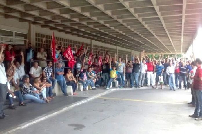 Funcionários Eletrobras e Chesf Alagoas encerram greve, que já durava 15 dias