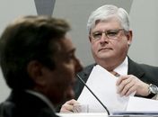 Senador Fernando Collor e o procurador Rodrigo Janot duelaram em sabatina