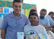 Programa Comida na Mesa: Prefeitura de Branquinha entrega nova remessa de cestas
