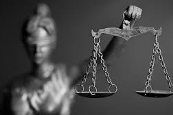 Ministro Fachin, também, quer uma mulher preta no STF.
#Nomeia Lula!!!!