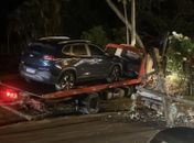 Caminhão guincho colide contra poste em trecho da AL-101 Norte