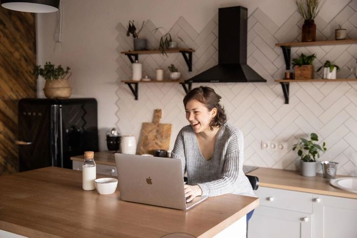 Notebook para estudos: descubra o que não pode faltar no seu companheiro diário