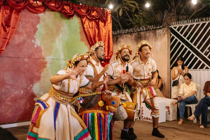 Companhia Teatral Maria Mariá realiza programação gratuita em escola do Benedito Bentes
